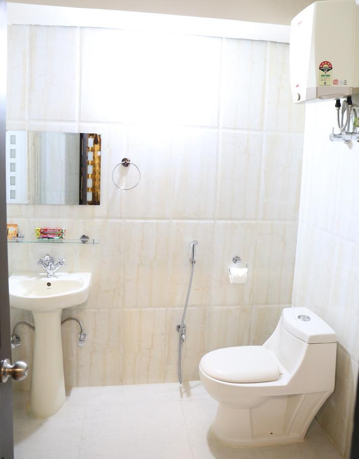 Hotel Europa Inn Dimapur Экстерьер фото